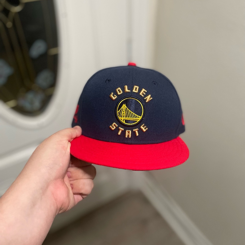 NBA Golden State warriors kids hat very good condition like new